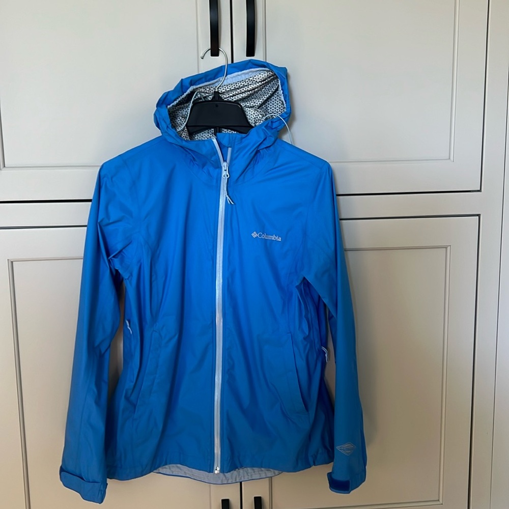 Columbia rain jacket